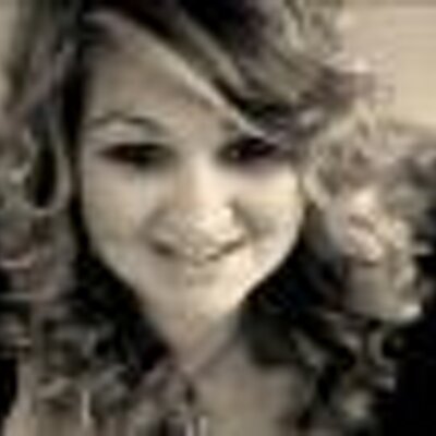 Profile Picture of Larissa Chambers (@Mollievgb) on Twitter