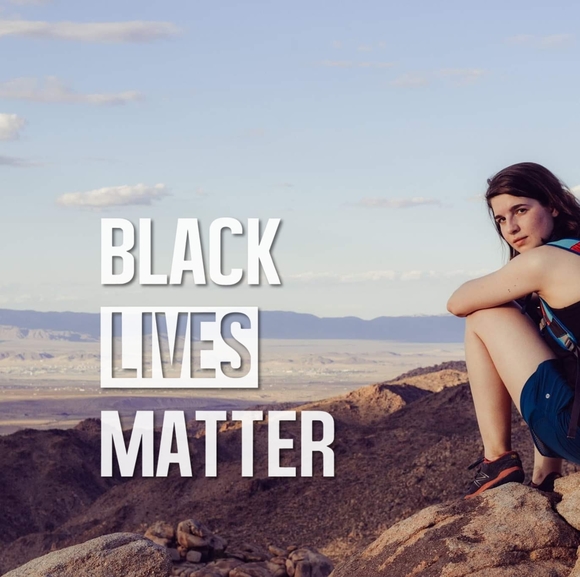 Profile Picture of Daria Pushkareva (@dashapushk) on Poshmark