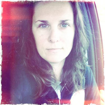 Profile Picture of Anne Dillon (@noycblog) on Twitter