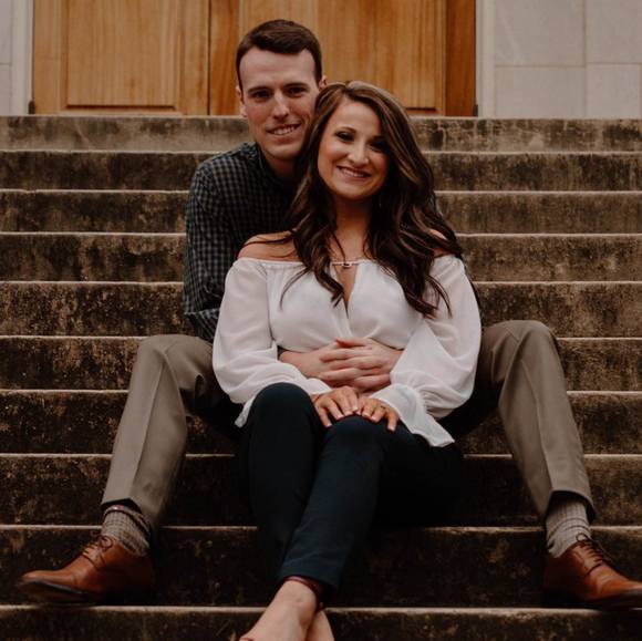 Sydney Dowdney - Poshmark Profile Picture of Sydney Dowdney (@sdowdney) on Poshmark