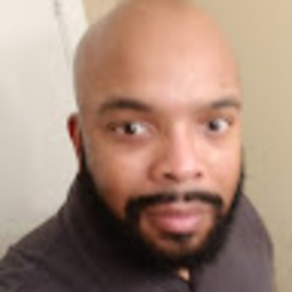 Profile Picture of Kevin Cummings (@kevinlc2872) on Poshmark