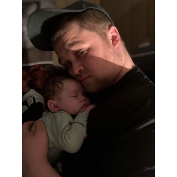 Profile Picture of Sheldon King (@sheldonking420) on Poshmark