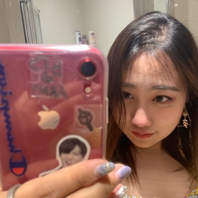 Profile Picture of Miranda Li (@mirandali5) on Twitter