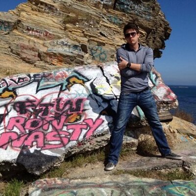 Profile Picture of Eric Pueschel (@EricPueschel) on Twitter