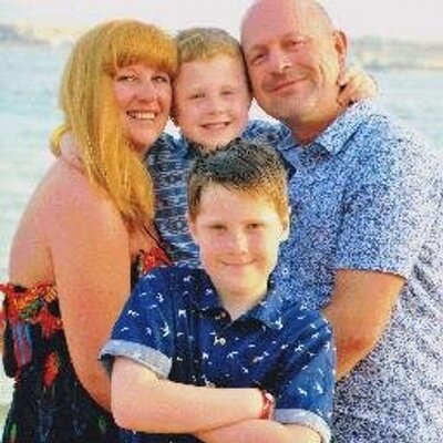 Profile Picture of Mark Bramwell (@bramwell_mark) on Twitter