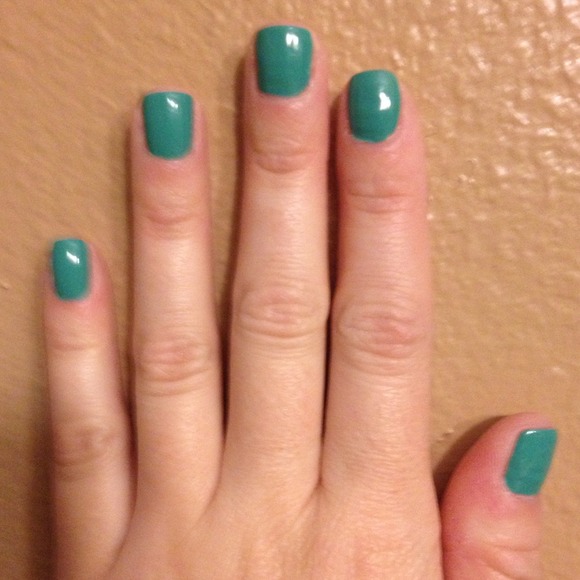 Profile Picture of Melissa Pelphrey (@pelissam) on Poshmark