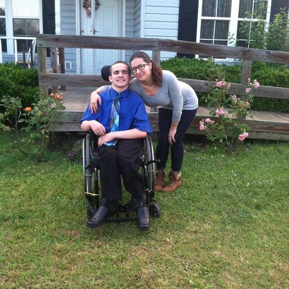 Profile Picture of Mindy Miazga (@mindybethmiazga) on Poshmark