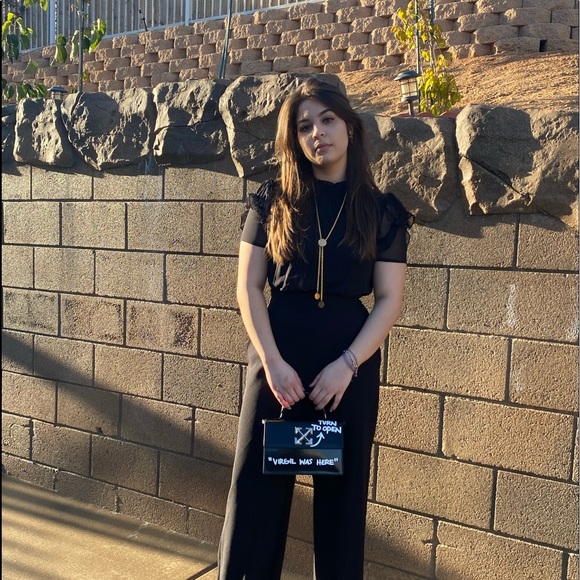 Profile Picture of Leana Rayyan (@leana_rayyan) on Poshmark