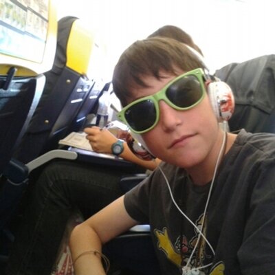 Profile Picture of Erni (@Ernest_Simo) on Twitter