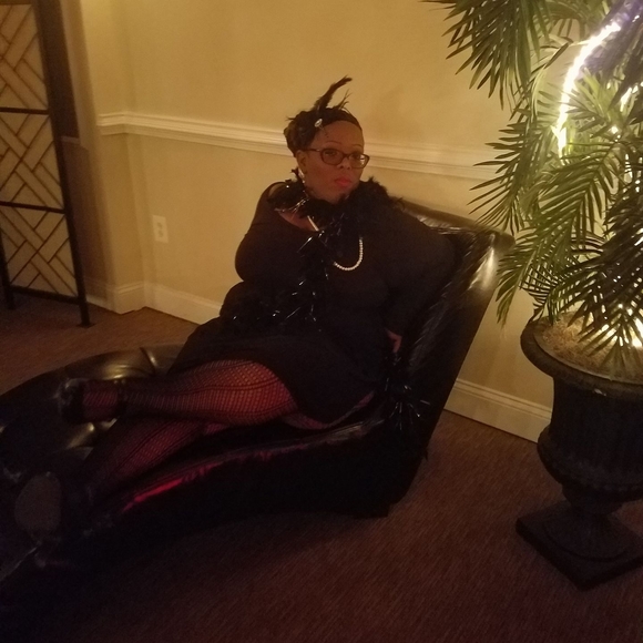 Anesshia Barr - Poshmark Profile Picture of Anesshia Barr (@anesshiab) on Poshmark