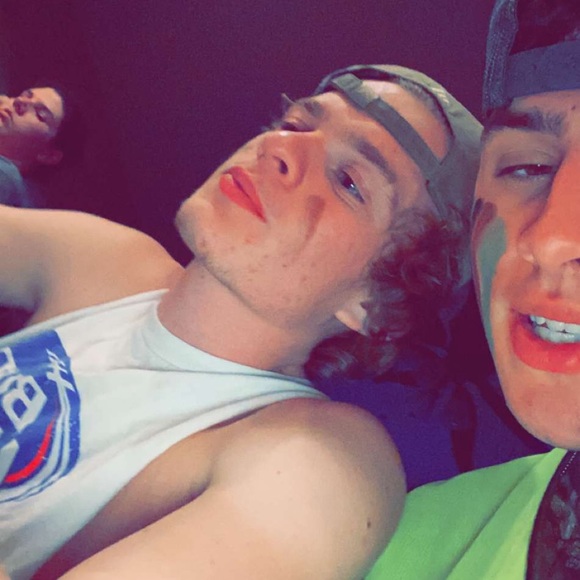 Profile Picture of Zane Marshall (@zanemarshall) on Poshmark