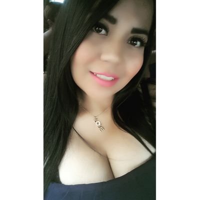 Profile Picture of Connie Chávez (@frunny93) on Twitter