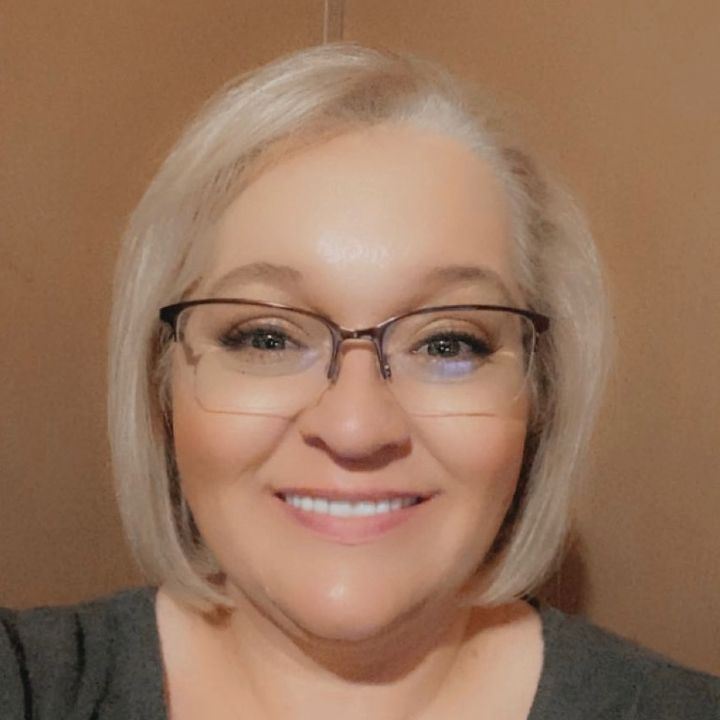 Profile Picture of Meagan Hooper (@meaganhooper32) on Tiktok