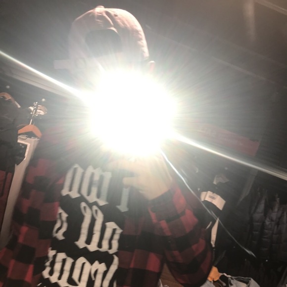 Profile Picture of Brenan Meta (@brenanmeta) on Poshmark