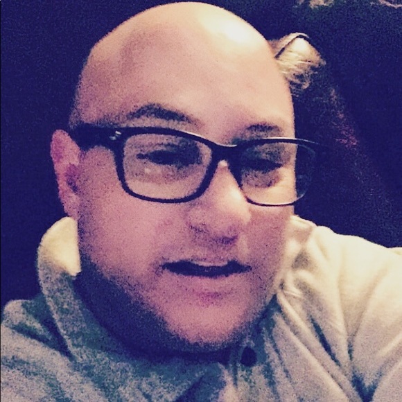 Tony Greenroyd - Poshmark Profile Picture of Tony Greenroyd (@maseratiguyok) on Poshmark