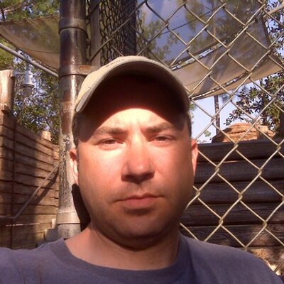 Profile Picture of Chris Millette (@molgauth) on Twitter