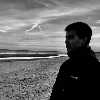 Profile Picture of Chris Nye (@ChrisDNye) on Twitter