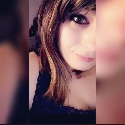 Profile Picture of Isabelle Cerra (@Brattini30) on Twitter