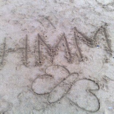 Profile Picture of UmmSalihah Ahmed (@HappyMuslimMama) on Twitter