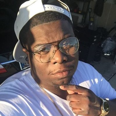 Profile Picture of Curtis Clark (@Curtisclark23) on Twitter