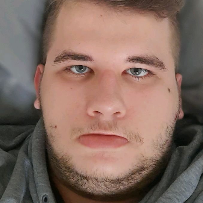 Profile Picture of David (@@davidshoot) on Tiktok