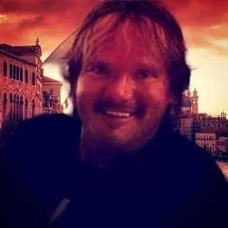 Profile Picture of Todd (@Toddirish007) on Twitter