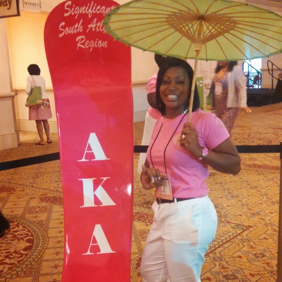 Profile Picture of Inger Ferguson (@imferguson93) on Poshmark