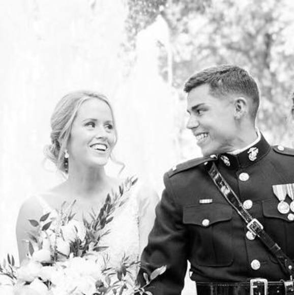 Profile Picture of Mel Fellmeth (@mjfellmeth) on Poshmark