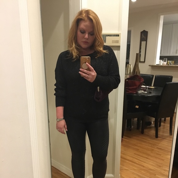 Profile Picture of Natalie Calavas (@gingermagnolia) on Poshmark