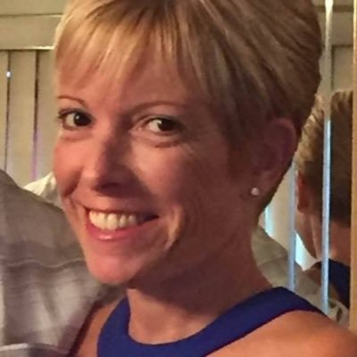 Profile Picture of Lori (@loribent) on Twitter