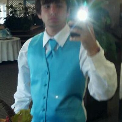 Profile Picture of James Derek Jolly (@DjollyJ) on Twitter