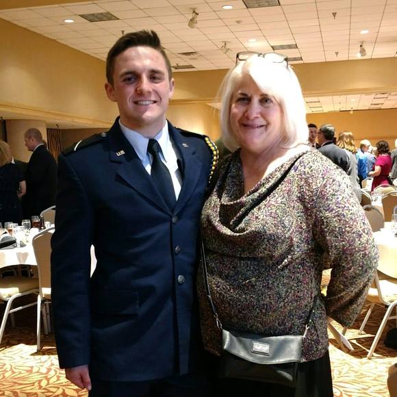 Profile Picture of Matthew Yonkers (@mattty98) on Poshmark