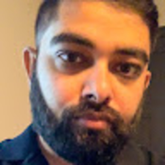 Profile Picture of Hemal Patel (@hemalrajpatel) on Poshmark
