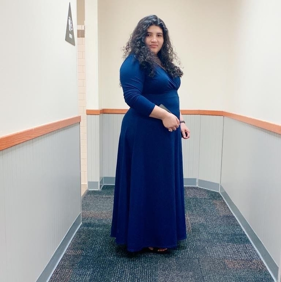 Profile Picture of Arely Sanchez (@arelysanchez523) on Poshmark