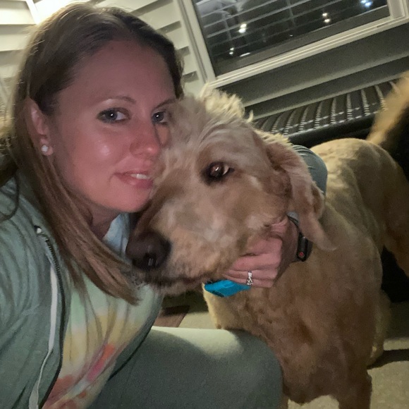 Profile Picture of Mandy Evans (@mandyjane_22) on Poshmark