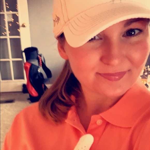 Profile Picture of Alisha Moore (@shanes_girl) on Poshmark