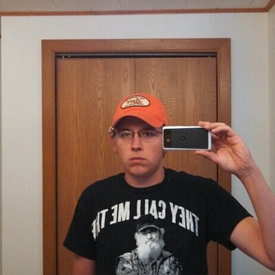 Profile Picture of Cody Everson (@beaverstan69) on Twitter
