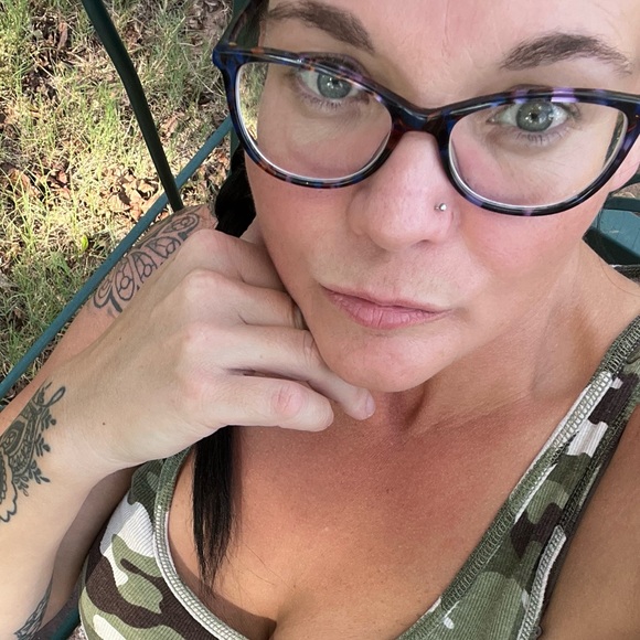 Profile Picture of Erin Keithley (@camogoddess) on Poshmark