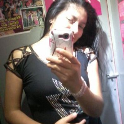 Profile Picture of Mire Reyes Velasquez (@mirela_reyes) on Twitter