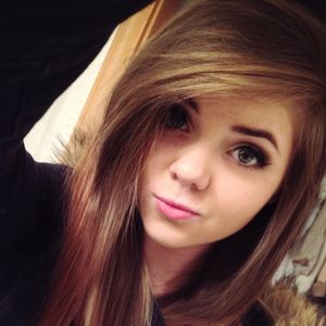 Profile Picture of Danni (@dannimeow) on Myspace