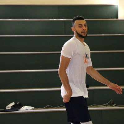 Profile Picture of Nigel Williams-Goss (@NigelWG5) on Twitter