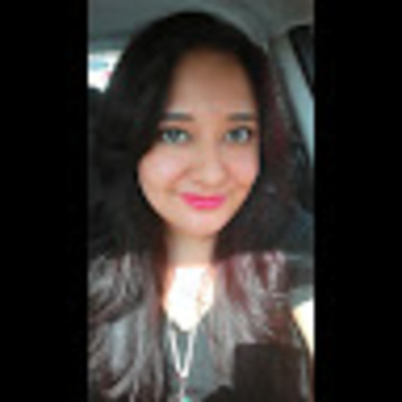 Profile Picture of Joanna Wiseman (@joannawiseman) on Poshmark