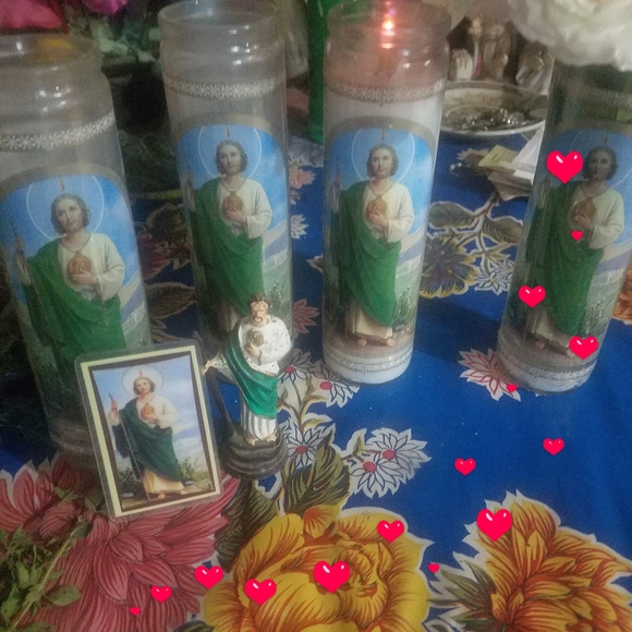 Profile Picture of Sergio Moranchel (@sergiomor) on Poshmark