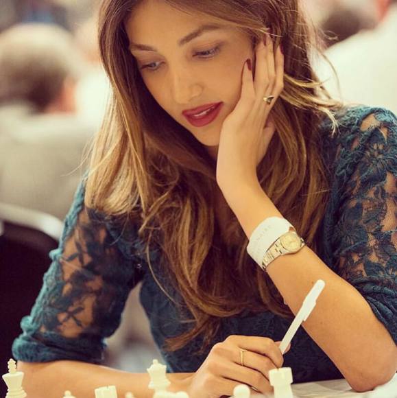 Profile Picture of M yn Yousefnejad (@mehrnazyn) on Poshmark