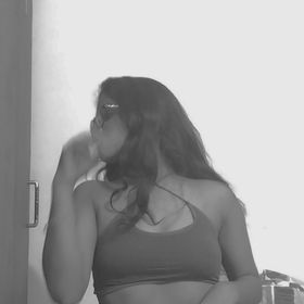 Profile Picture of Anshika Pandey (@pananshika639) on Pinterest