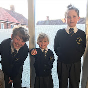 Profile Picture of James Asquith (@SuperUncleJames) on Youtube