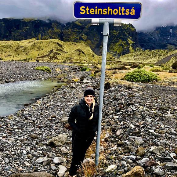 Profile Picture of Lauren Freede (@lfreede) on Poshmark