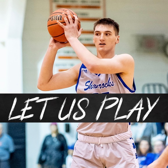 Profile Picture of Erin Craggs (@ecraggs) on Poshmark