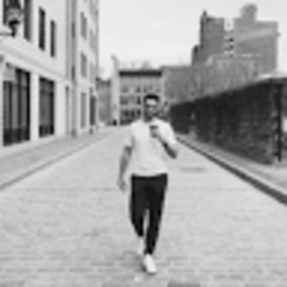 Profile Picture of Sam Faycurry (@samfaycurry) on Poshmark