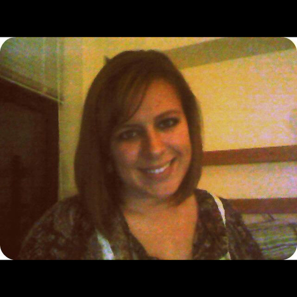 Profile Picture of Briana Peele (@bpeele0522) on Poshmark